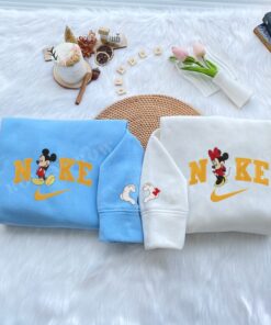 Mickey & Minnie (Disney Land) – Embroidered Shirt